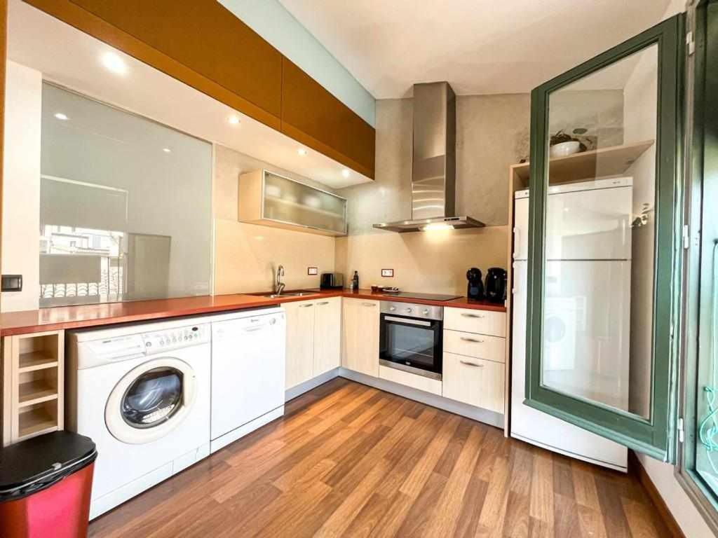 赫罗纳Loft Cort Reial Atico In The Heart Of The Old Town公寓 外观 照片