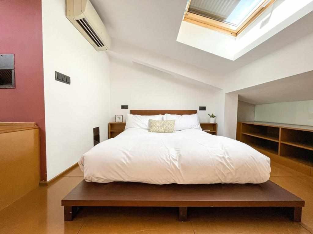 赫罗纳Loft Cort Reial Atico In The Heart Of The Old Town公寓 外观 照片